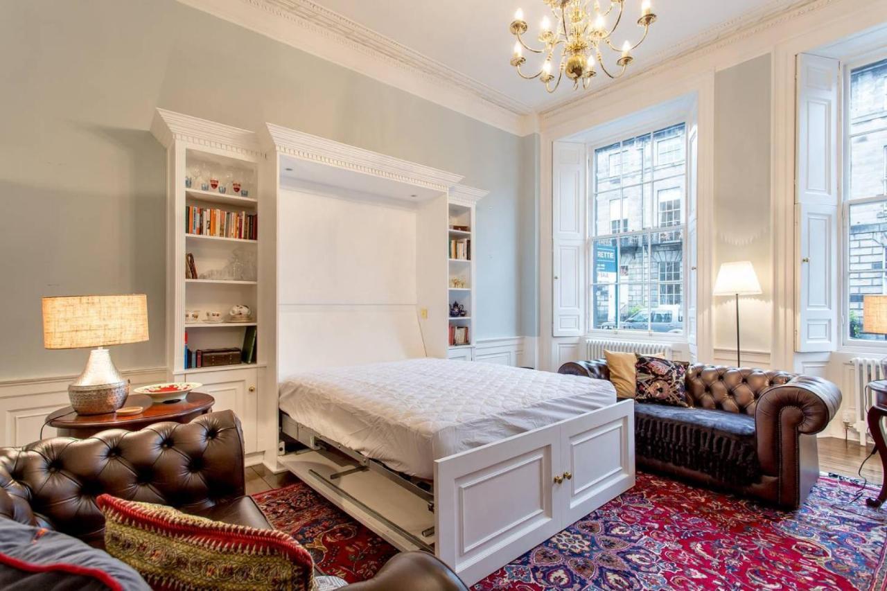 Joivy Converted Flat In Historic Building In New Town Edinburg Exteriör bild